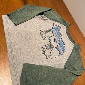 Patagonia Kids' Long Sleeve Capilene Silkeeigh with Bear Graphic Design